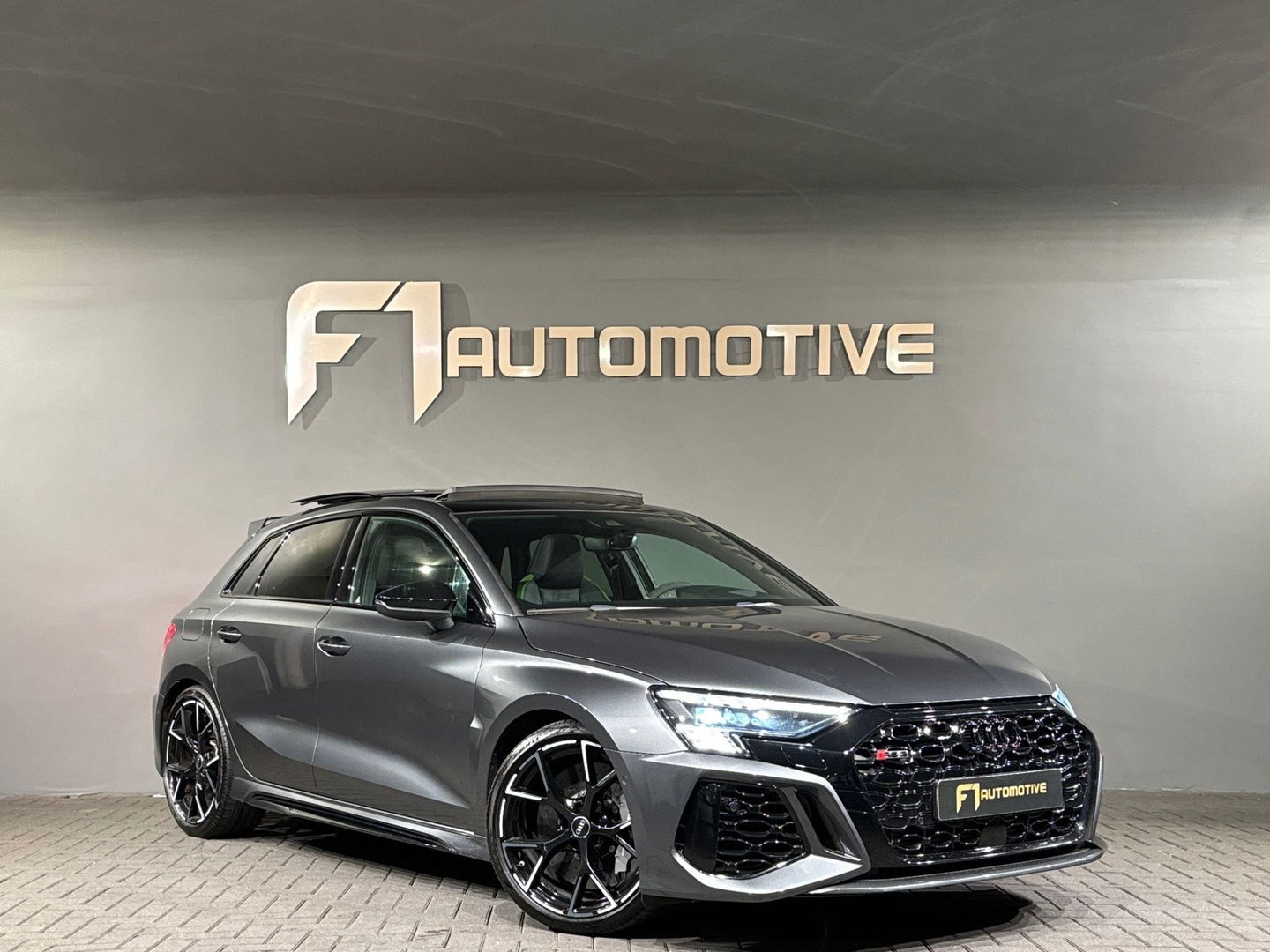 Audi RS3 Sportback 2.5 TFSI Quattro Pano|Ceramic|HuD|B&O|VOL
