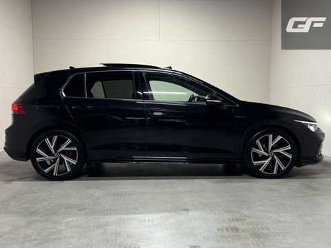 Volkswagen Golf 1.5 eTSI R-Line Pano Harman/Kardon Carplay Sfeer