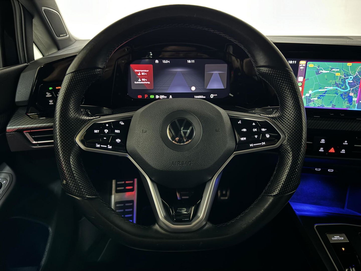 Volkswagen Golf 1.5 eTSI R-Line Pano Harman/Kardon Carplay Sfeer