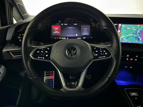 Volkswagen Golf 1.5 eTSI R-Line Pano Harman/Kardon Carplay Sfeer