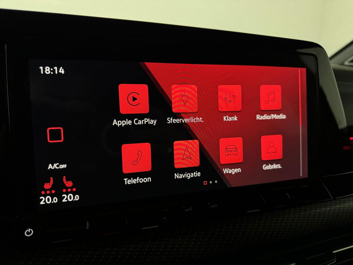 Volkswagen Golf 1.5 eTSI R-Line Pano Harman/Kardon Carplay Sfeer