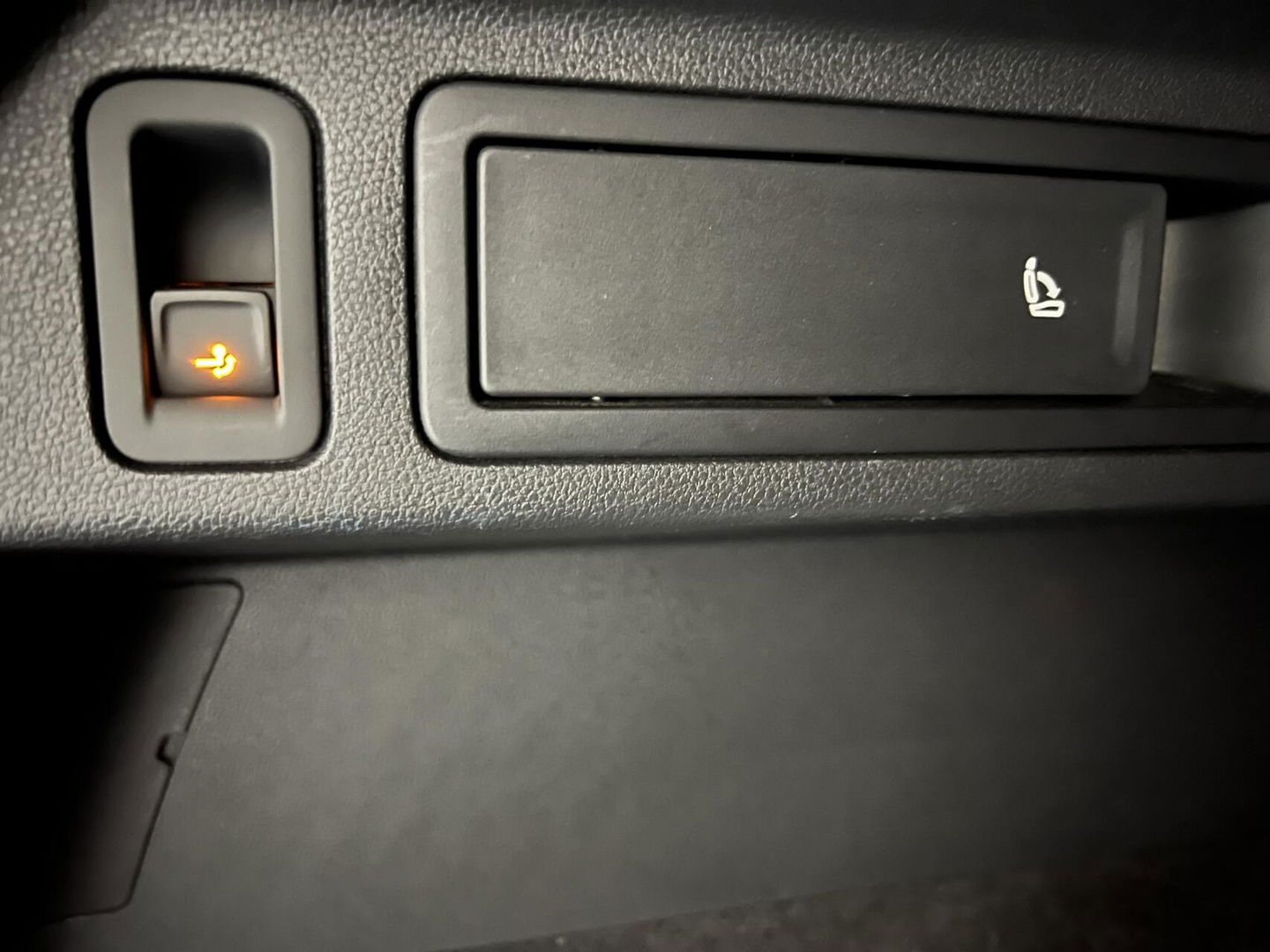 Volkswagen Tiguan 1.4 TSI R-Line Pano Virtual Massage Trekh. NAP