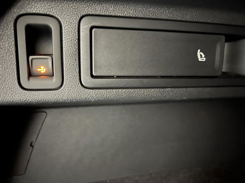 Volkswagen Tiguan 1.4 TSI R-Line Pano Virtual Massage Trekh. NAP