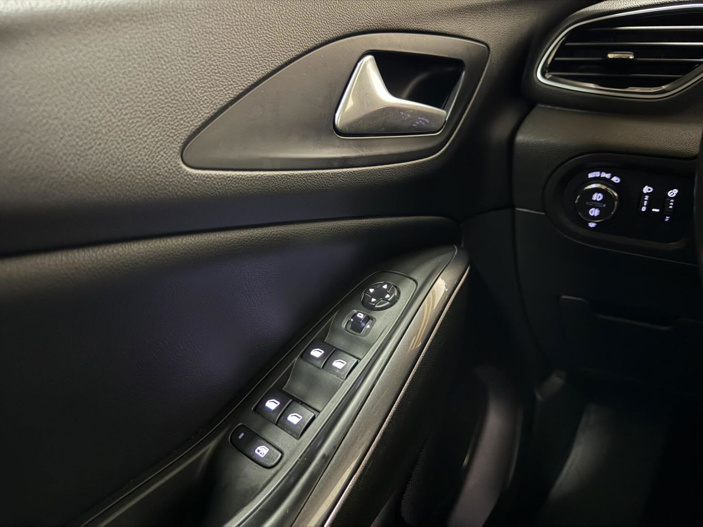 Opel Grandland X 1.2 Turbo Carplay Camera Clima Cruise NAP