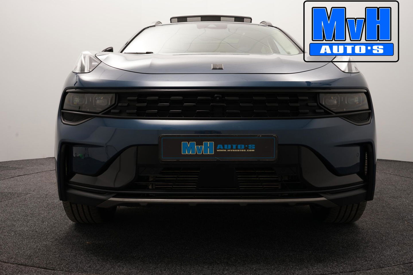 Lynk & Co 01 1.5 Hybride|FULL BLACK XXL|TREKHAAK|360°CAM|NAP