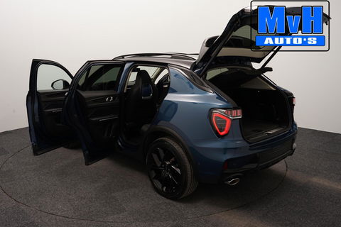 Lynk & Co 01 1.5 Hybride|FULL BLACK XXL|TREKHAAK|360°CAM|NAP