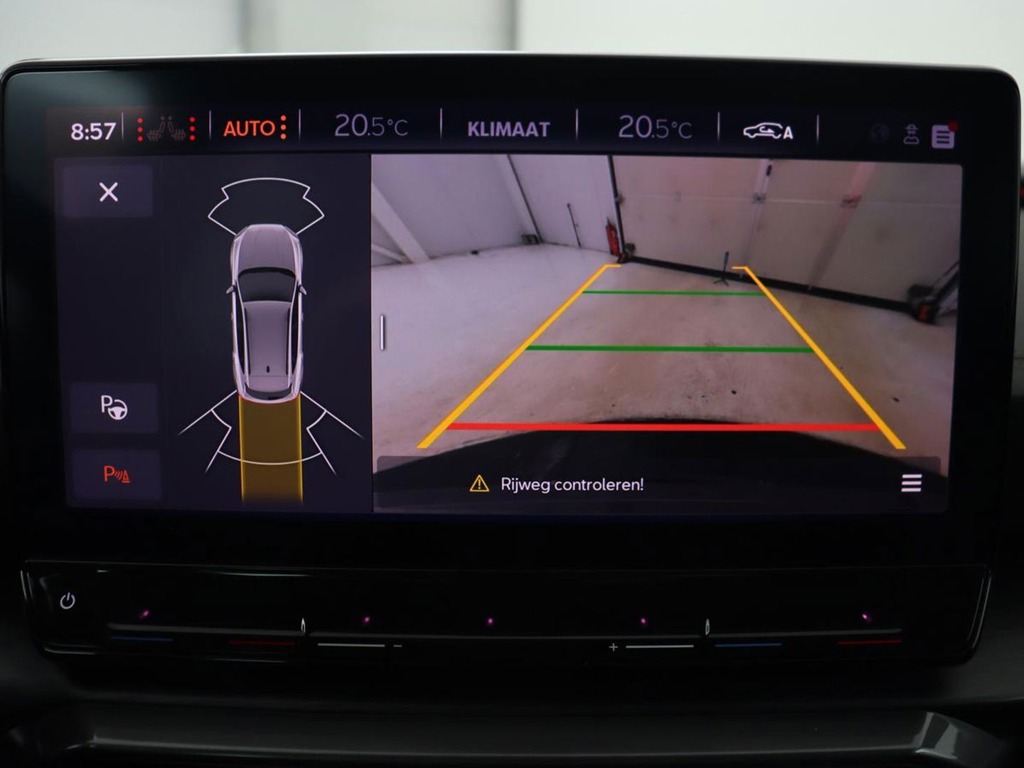 CUPRA Formentor 1.4 e-Hybrid VZ | 245pk | Stoelverwarming | Carplay | Camera | Adaptive cruise | Navigatie | Keyless | Memory | Sfeerverlichting | Full LED | 19'' | PHEV | Plug In