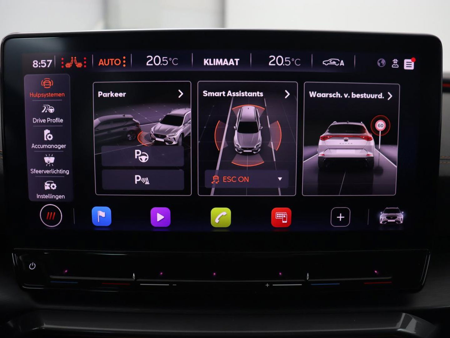 CUPRA Formentor 1.4 e-Hybrid VZ | 245pk | Stoelverwarming | Carplay | Camera | Adaptive cruise | Navigatie | Keyless | Memory | Sfeerverlichting | Full LED | 19'' | PHEV | Plug In