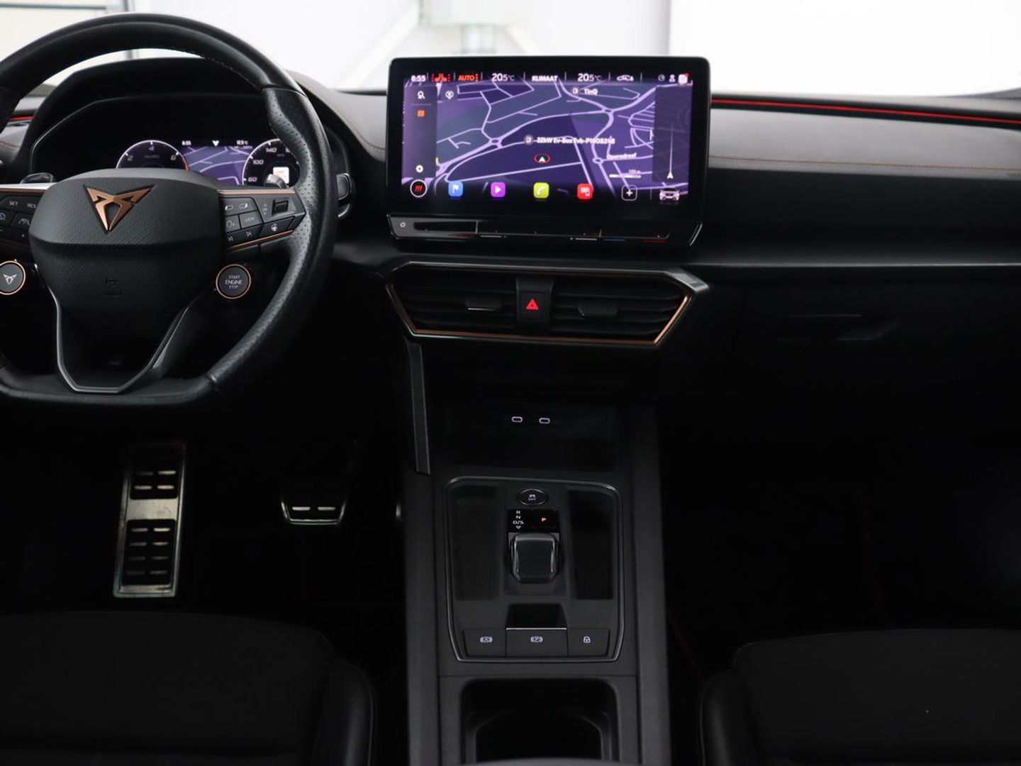 CUPRA Formentor 1.4 e-Hybrid VZ | 245pk | Stoelverwarming | Carplay | Camera | Adaptive cruise | Navigatie | Keyless | Memory | Sfeerverlichting | Full LED | 19'' | PHEV | Plug In