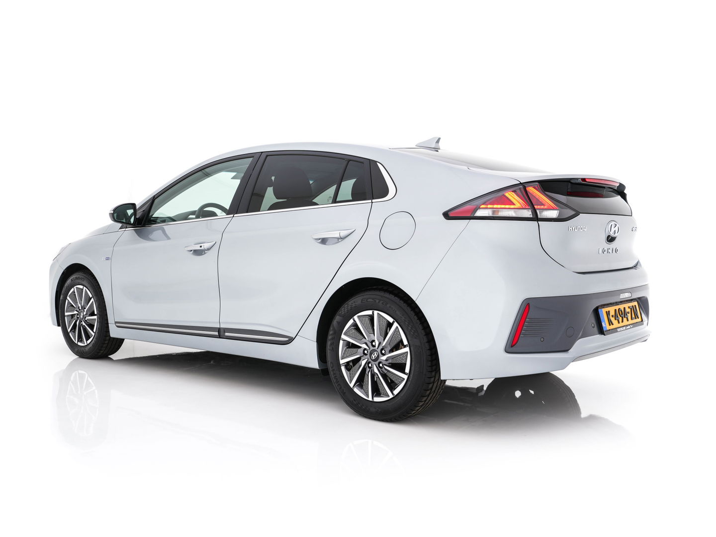 Hyundai IONIQ Premium EV 38 kWh {SOH-100%} Aut *HEATPUMP | LUXURY-LEATHER | FULL-LED | ADAPTIVE-CRUISE | KEYLESS | NAVI-FULLMAP | DAB | CAMERA | MEMORY-PACK | DIGI-COCKPIT | HEATED/VENTILATED-SEATS | CCS- FASTLOADER | PRIVACY-GLASS |