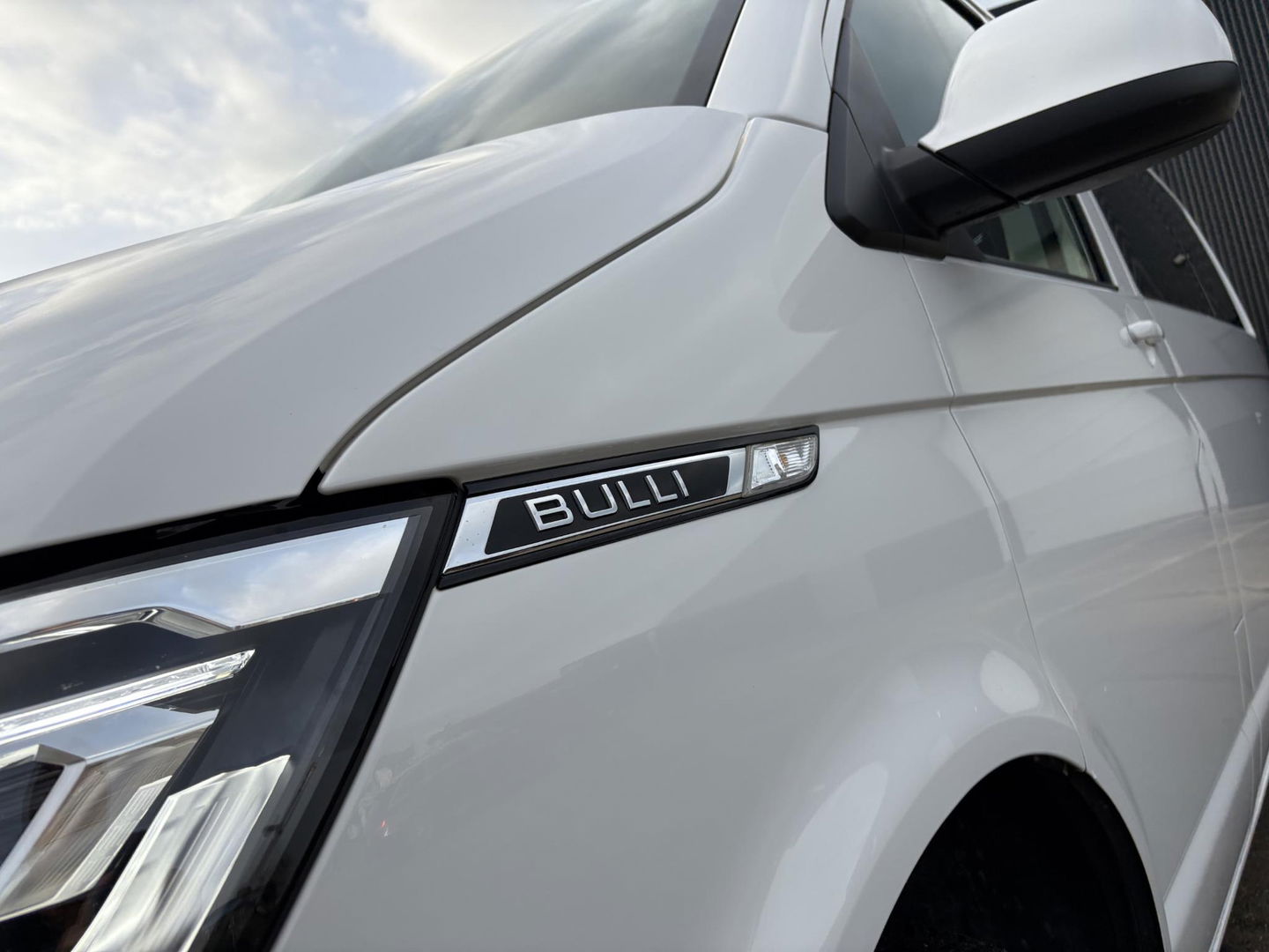 Volkswagen Transporter 2.0 TDI L2H1 BULLI DC | Digital Cockpit | LED | STOELVERWARMING | ADAPTIVE CRUISE