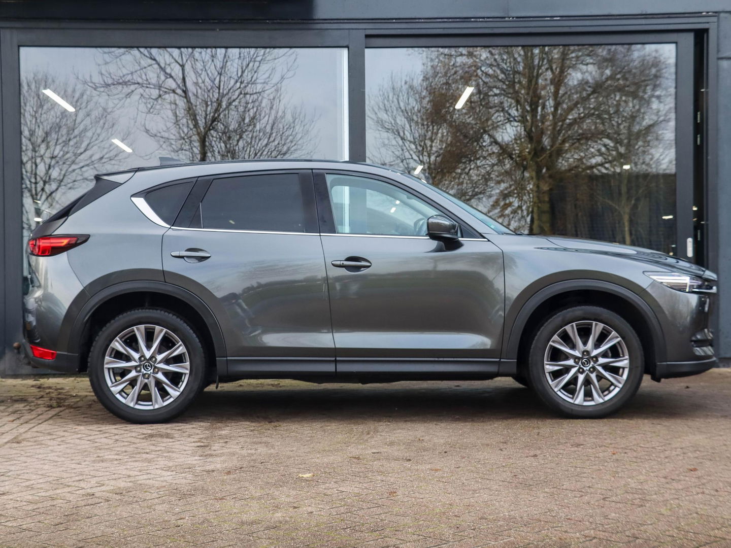 Mazda CX-5 2.0 SkyActiv-G 165 Business Luxury Aut. | Bose | Leder | Trekhaak | 19''