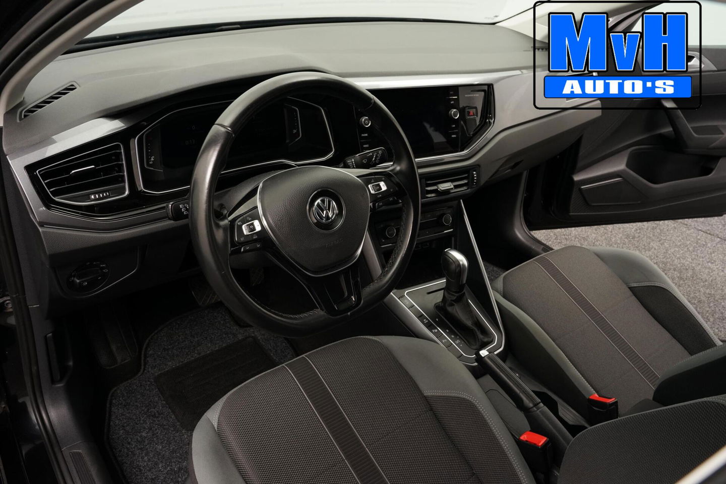 Volkswagen Polo 1.5 TSI R-Line 150PK|VIRTUAL|PANO|DSG|LED|NAP