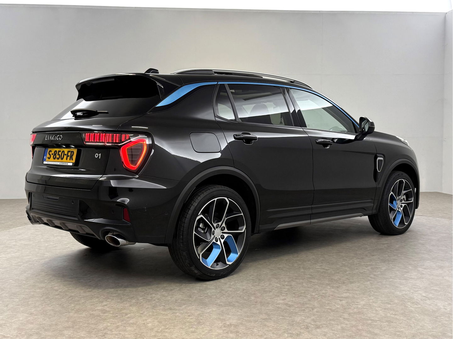 Lynk Co 01 1.5 | SOH 94% | Pano | Sfeerverl. | 360° | Virtual | Memory | Adap. Cruise | Carplay | NAP