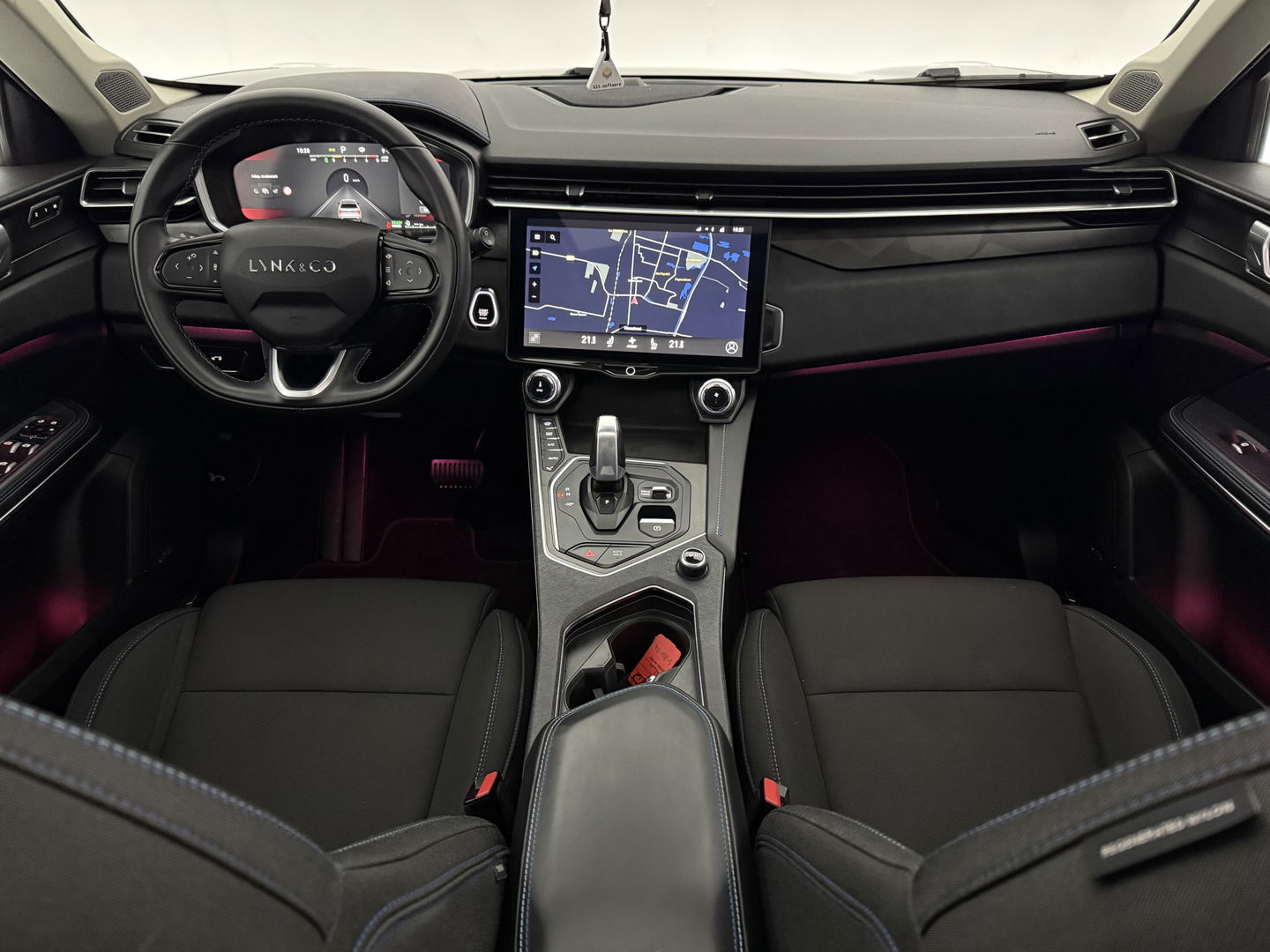 Lynk Co 01 1.5 | SOH 94% | Pano | Sfeerverl. | 360° | Virtual | Memory | Adap. Cruise | Carplay | NAP