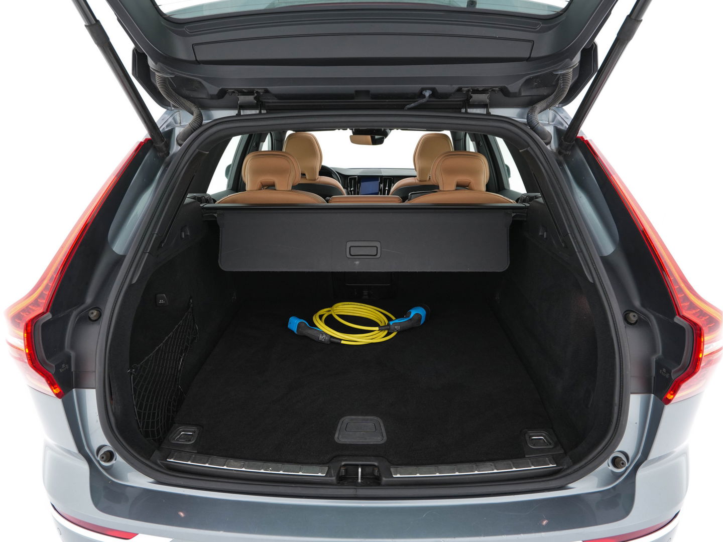 Volvo XC60 2.0 Recharge T8 AWD Inscription ( Plug-in ) (INCL-BTW) *PANO | HEAD-UP |  LUXURY-LEATHER | FULL-LED | MEMORY-PACK | HARMAN/KARDON | HEATED-COMFORTSEATS | LANE-ASSIST | BLIND-SPOT | DAB+ | NAVI-FULLMAP | DIGI-COCKPIT | TOWBAR | 19''ALU*