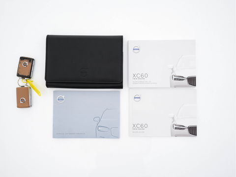 Volvo XC60 2.0 Recharge T8 AWD Inscription ( Plug-in ) (INCL-BTW) *PANO | HEAD-UP |  LUXURY-LEATHER | FULL-LED | MEMORY-PACK | HARMAN/KARDON | HEATED-COMFORTSEATS | LANE-ASSIST | BLIND-SPOT | DAB+ | NAVI-FULLMAP | DIGI-COCKPIT | TOWBAR | 19''ALU*