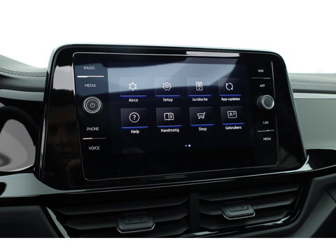 Volkswagen T-Roc 1.5 TSI R-Line Black Style | Pano | Adapt. Cruise | 19'' | IQ. Light | Camera | Afn. Trekhaak