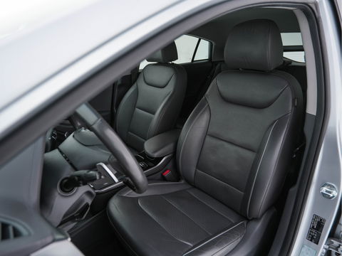 Hyundai IONIQ Premium EV 38 kWh {SOH-100%} *LUXURY-LEATHER | FULL-LED | ADAPTIVE-CRUISE | KEYLESS | NAVI-FULLMAP | DAB | CAMERA | MEMORY-PACK | DIGI-COCKPIT | HEATED/VENTILATED-COMFORTSEATS | AMBIENT-LIGHT | CCS-FASTLOADER