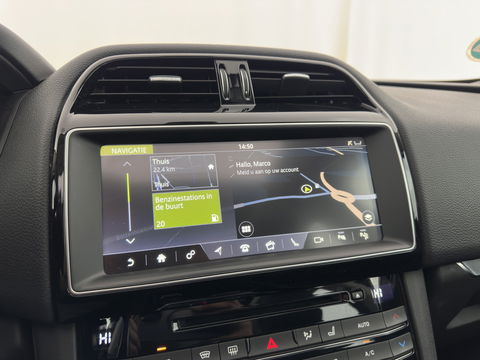 Jaguar F-Pace 2.0 Portfolio AWD 25d (INCL.BTW) *PANO | HEAD-UP | FULL-LEATHER | BLIND-SPOT | MERIDIAN-SOUND | HEATED-SPORTSEATS | NAVI-FULLMAP | KEYLESS | CAMERA | ECC | PDC | CRUISE | 20''ALU*