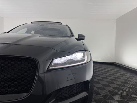 Jaguar F-Pace 2.0 Portfolio AWD 25d (INCL.BTW) *PANO | HEAD-UP | FULL-LEATHER | BLIND-SPOT | MERIDIAN-SOUND | HEATED-SPORTSEATS | NAVI-FULLMAP | KEYLESS | CAMERA | ECC | PDC | CRUISE | 20''ALU*