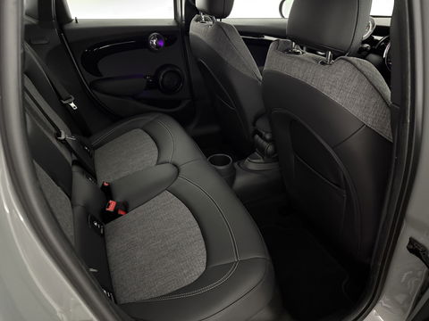 MINI Cooper 1.5 Cooper JCW | Virtual | Sfeer | Cruise | LED | Stoelverw. | NAP