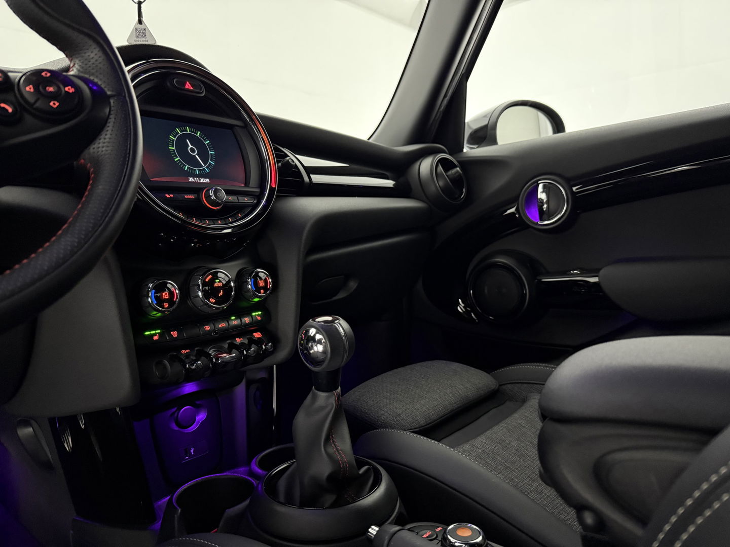 MINI Cooper 1.5 Cooper JCW | Virtual | Sfeer | Cruise | LED | Stoelverw. | NAP
