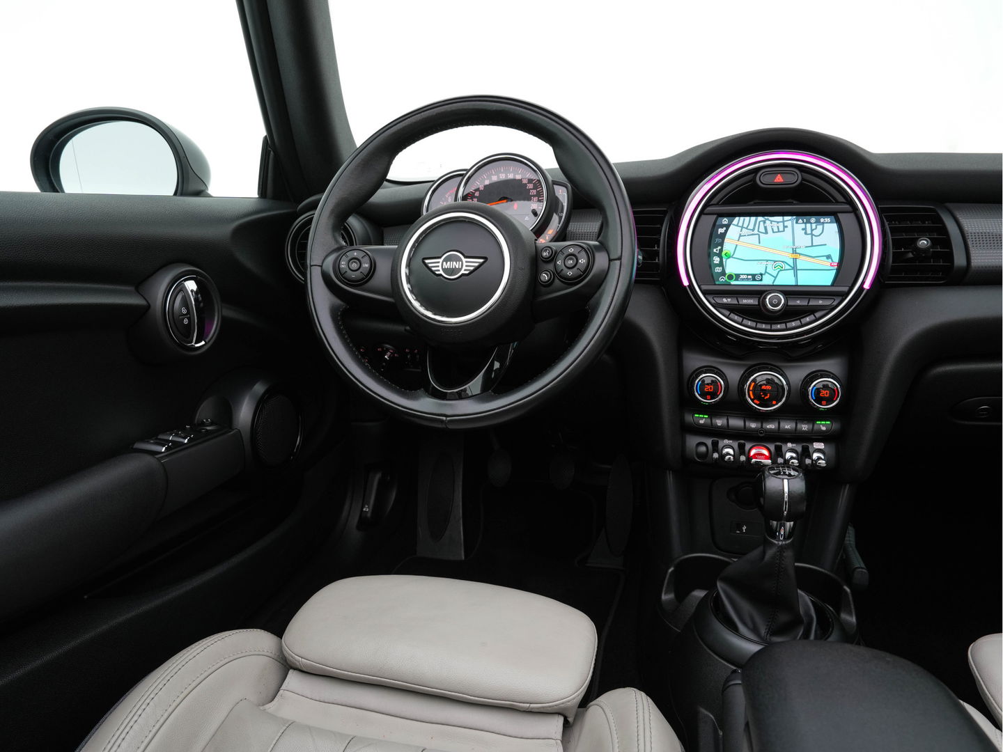 MINI Cabrio 1.5 Cooper Chili *LUXURY-LEATHER | FULL-LED | HEATED-SPORTSEATS | KEYLESS | NAVI-FULLMAP | ECC | PDC | CRUISE | 18''ALU*