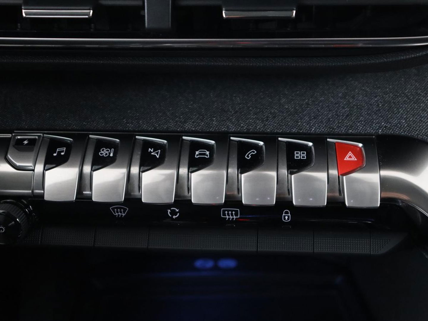 Peugeot 3008 1.6 HYbrid 225 Allure | Trekhaak | Camera | Half leder | Full LED | DAB | Parkeerhulp | Cruise control | Bluetooth | Climate control | PHEV | Plug In