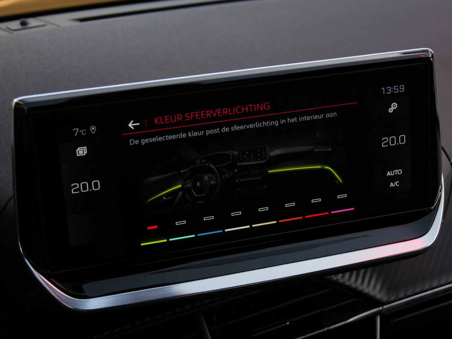 Peugeot 208 1.2 GT-LINE/ PANORAMADAK/ KEYLESS/ NL-AUTO VAN 1STE EIGENAAR