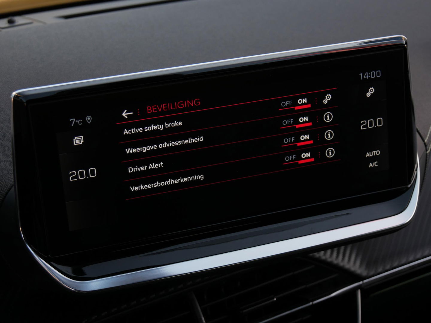 Peugeot 208 1.2 GT-LINE/ PANORAMADAK/ KEYLESS/ NL-AUTO VAN 1STE EIGENAAR