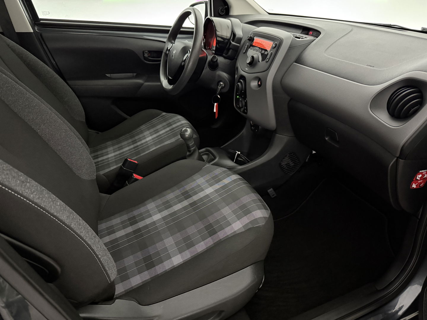 Peugeot 108 1.0 e-VTi Active | Airco | Elektrpakket | LED | NAP