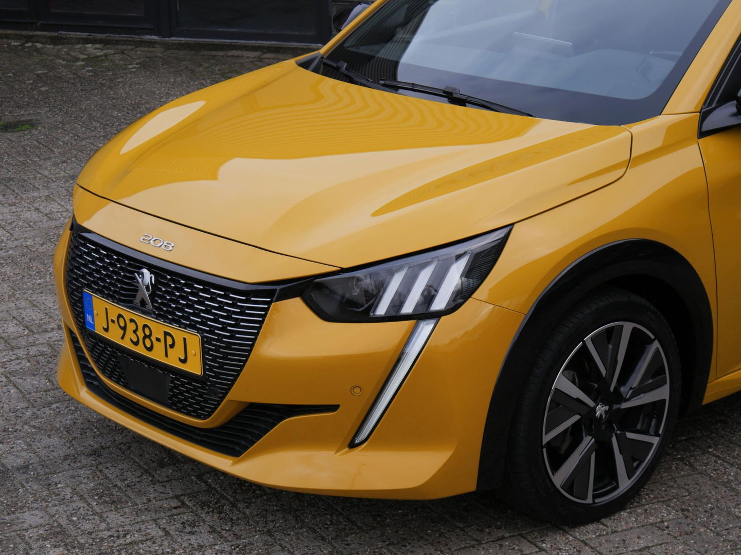 Peugeot 208 1.2 GT-LINE/ PANORAMADAK/ KEYLESS/ NL-AUTO VAN 1STE EIGENAAR