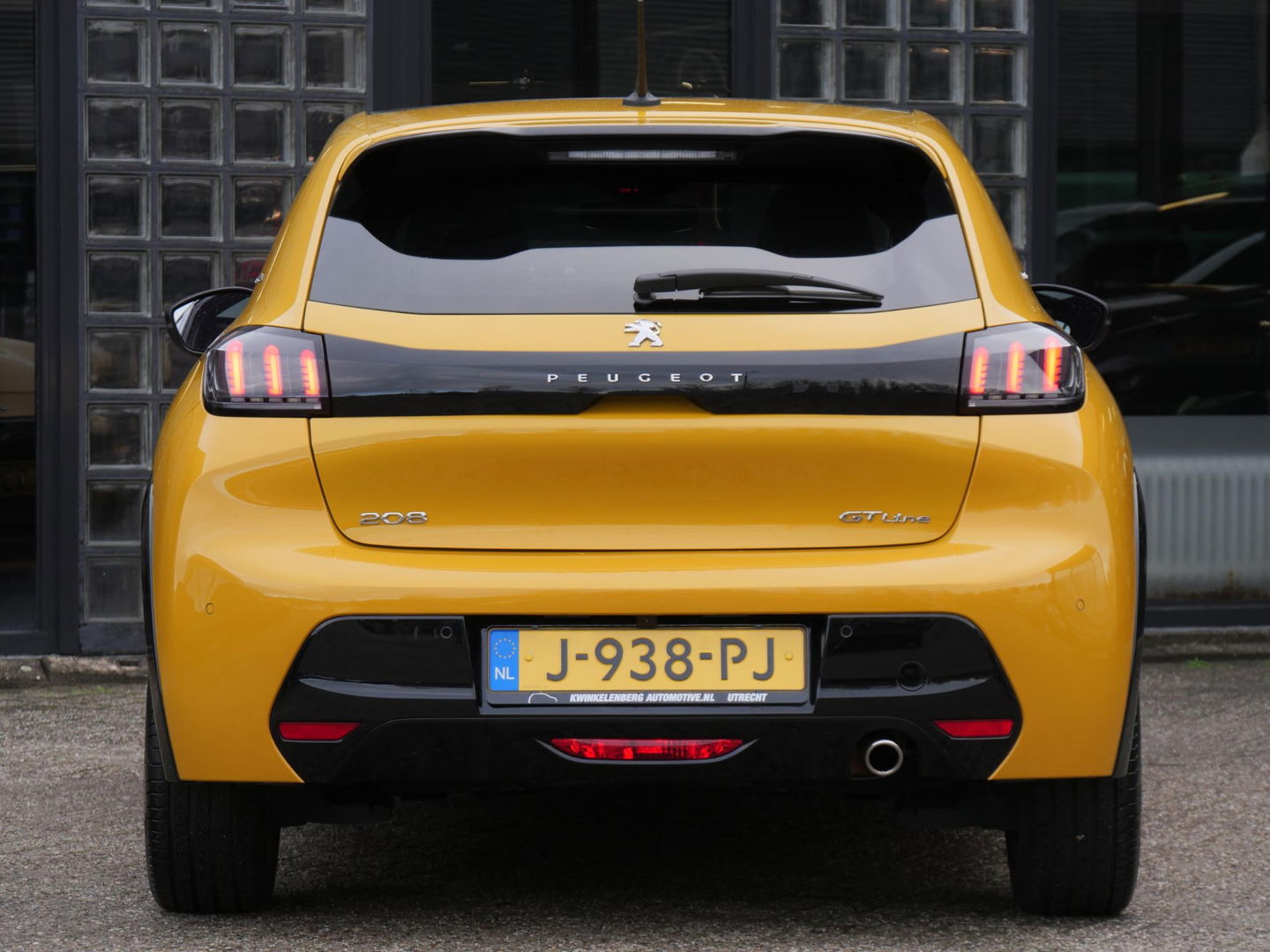 Peugeot 208 1.2 GT-LINE/ PANORAMADAK/ KEYLESS/ NL-AUTO VAN 1STE EIGENAAR