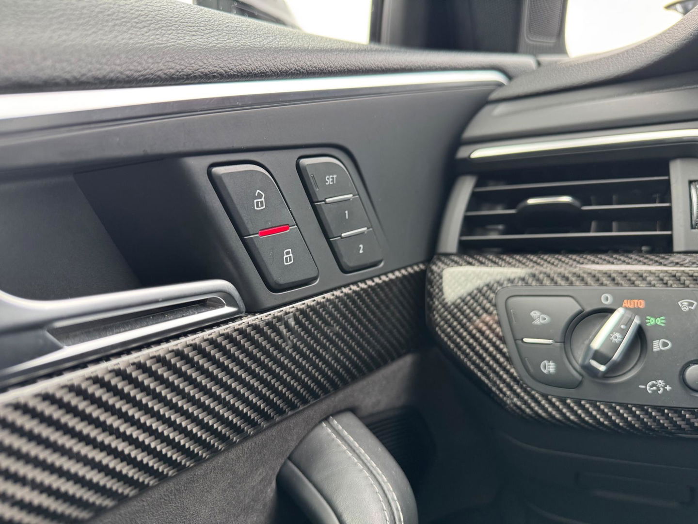 Audi A4 Avant 2.9 TFSI RS 4 quattro 450PK B&O 3D Pano Carbon Massage Leder