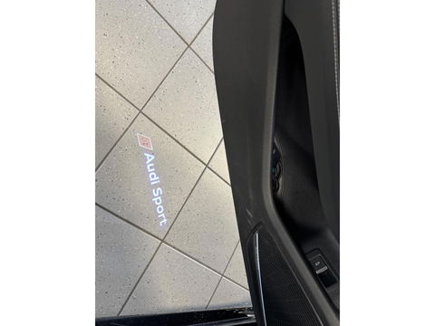 Audi A4 Avant 2.9 TFSI RS 4 quattro 450PK B&O 3D Pano Carbon Massage Leder