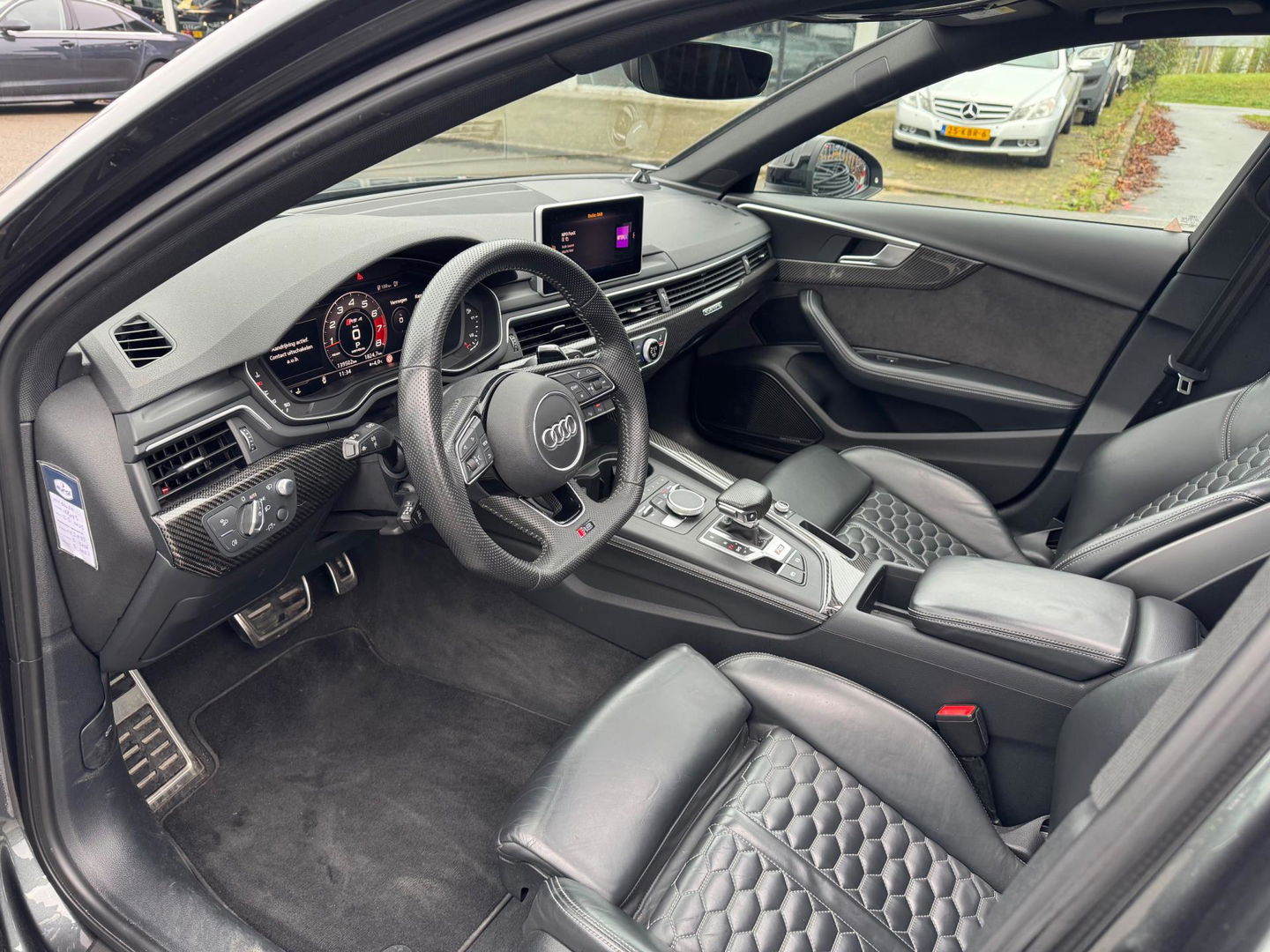 Audi A4 Avant 2.9 TFSI RS 4 quattro 450PK B&O 3D Pano Carbon Massage Leder