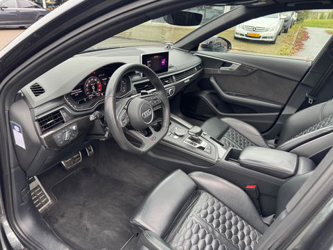 Audi A4 Avant 2.9 TFSI RS 4 quattro 450PK B&O 3D Pano Carbon Massage Leder