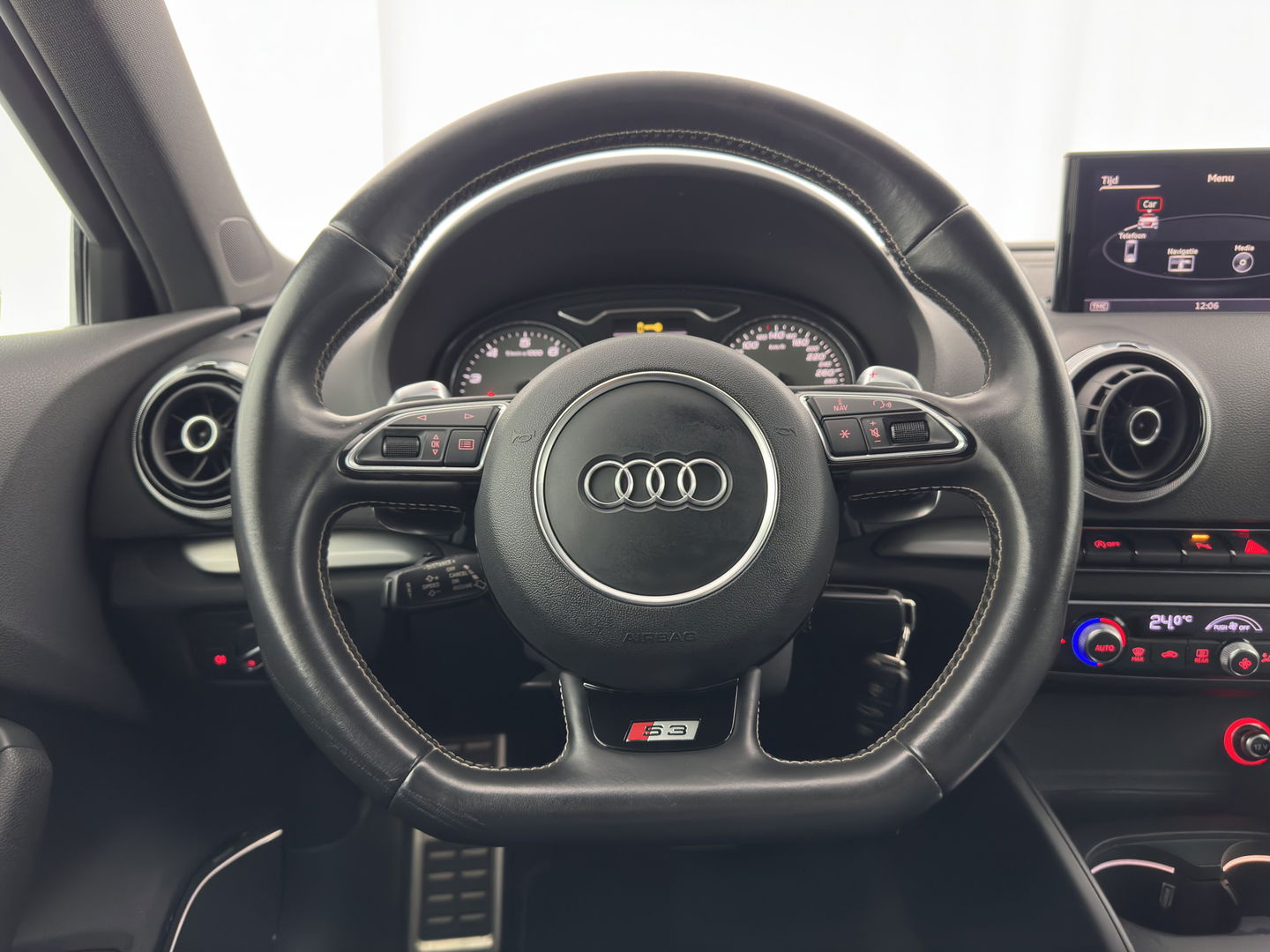 Audi A3 Sportback 2.0 TFSI S3 quattro Pro Line Plus Aut. *LUXURY-LEATHER | XENON | ADAPTIVE-CRUISE | BANG&OLUFSEN | NAVI-FULLMAP | HEATED-SPORTSEATS | SHIFT-PADDLES | PRIVACY-GLASS | NAVI-FULLMAP | ECC | PDC | CRUISE | 19''ALU*