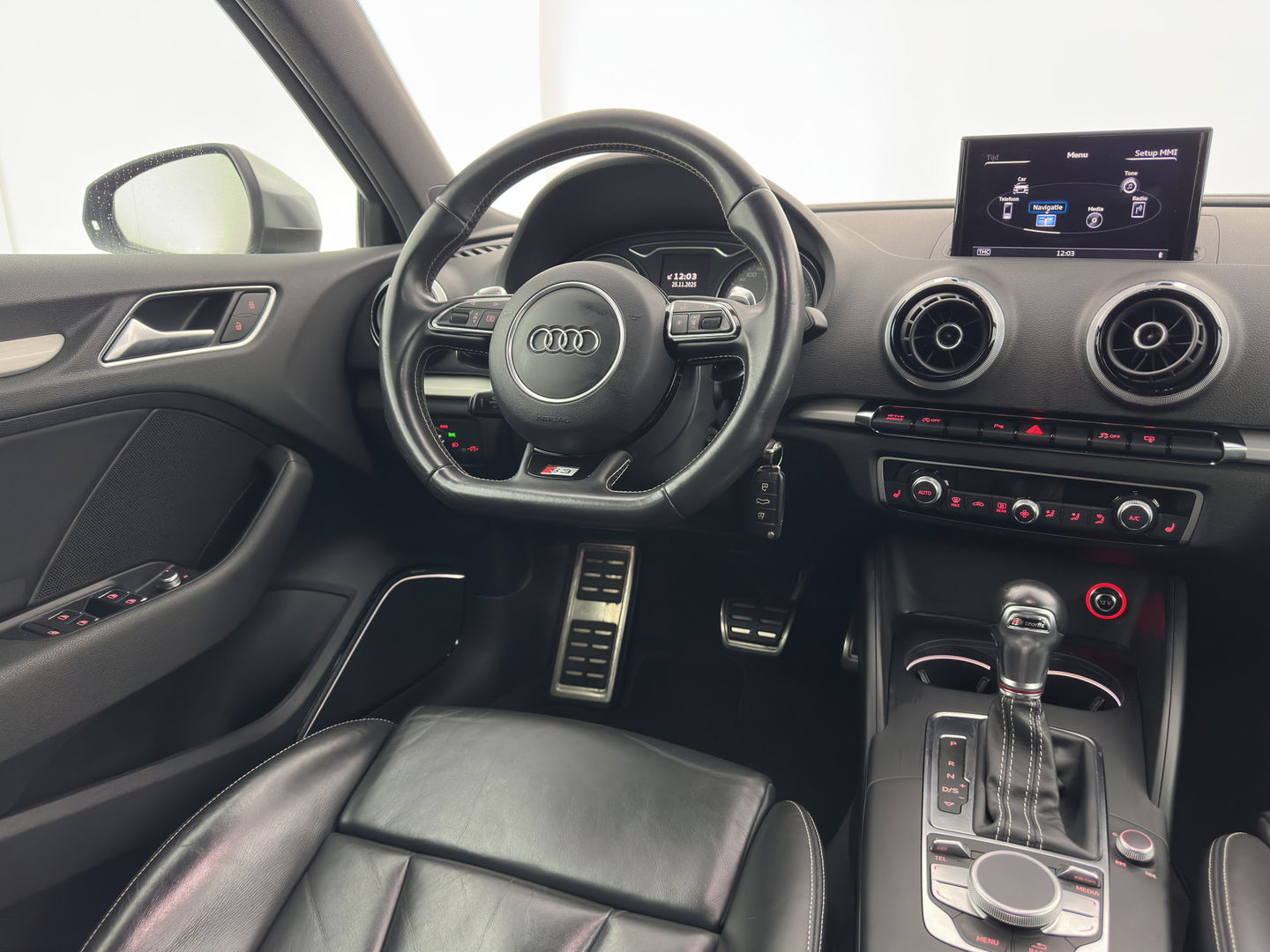 Audi A3 Sportback 2.0 TFSI S3 quattro Pro Line Plus Aut. *LUXURY-LEATHER | XENON | ADAPTIVE-CRUISE | BANG&OLUFSEN | NAVI-FULLMAP | HEATED-SPORTSEATS | SHIFT-PADDLES | PRIVACY-GLASS | NAVI-FULLMAP | ECC | PDC | CRUISE | 19''ALU*