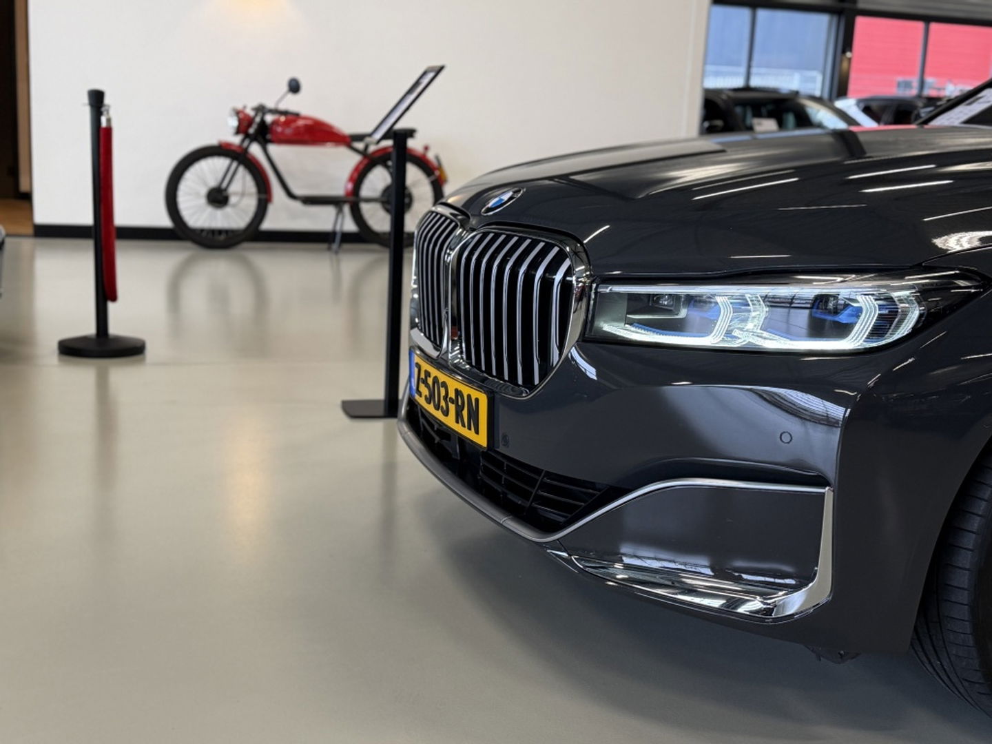 BMW 7 Serie 745e 394PK M- Individual VIP / massage / 360° / 4-wielbesturing