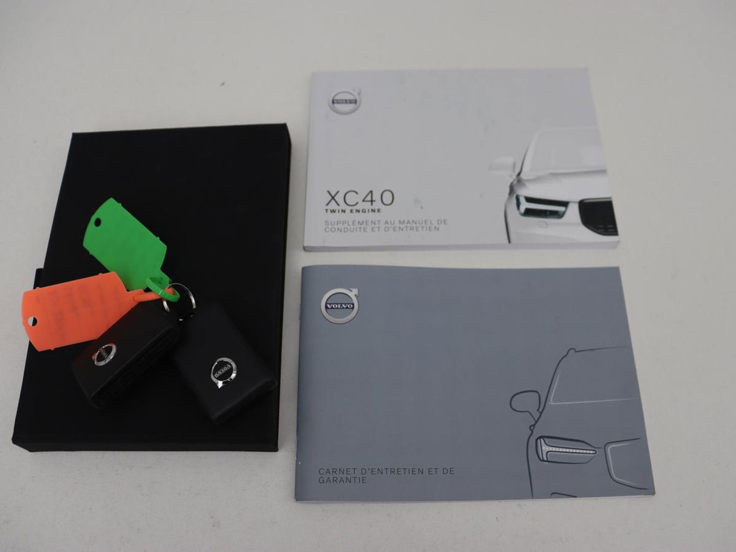 Volvo XC40 1.5 T5 Recharge Business Pro | Panoramadak | Adaptive cruise | Camera | Carplay | Half leder | Navigatie | Full LED | PHEV | Plug In