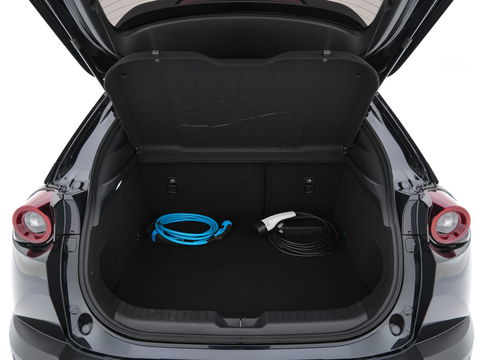 Mazda MX-30 e-SkyActiv EV 145 Advantage 36 kWh Aut. *HEAD-UP | ADAPTIVE-CRUISE | BLIND-SPOT | FULL-LED | HEATED-COMFORTSEATS | CAMERA | KEYLESS | DAB+ | NAVI-FULLMAP | ECC | PDC | 18''ALU*