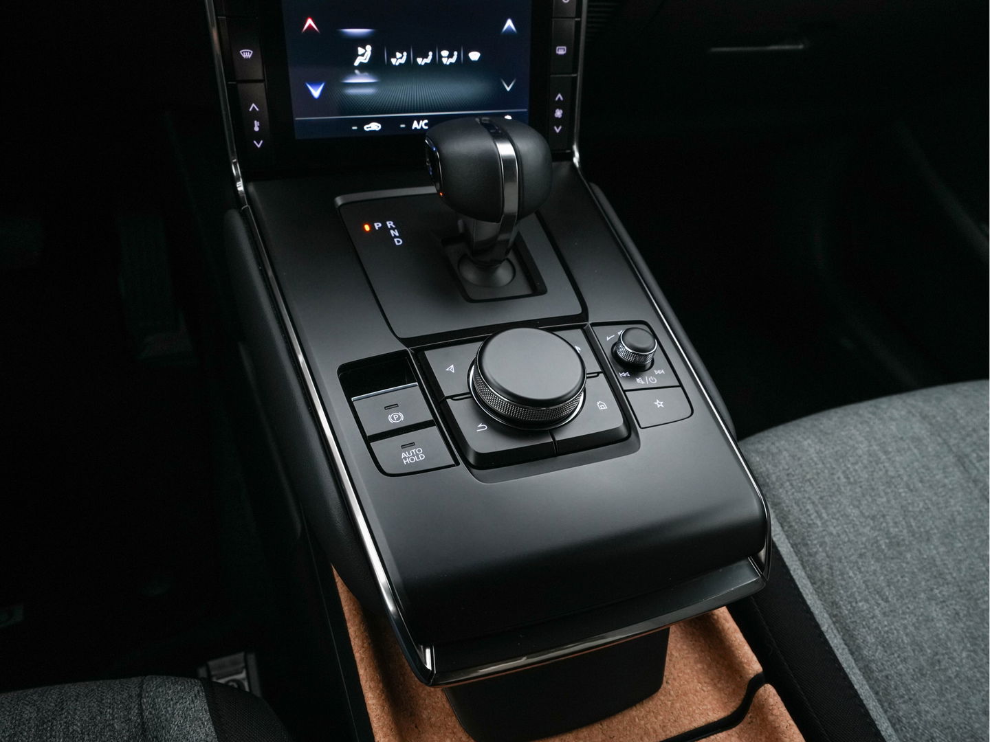 Mazda MX-30 e-SkyActiv EV 145 Advantage 36 kWh ( Fase-3 ) {SOH-100%} Aut. *HEAD-UP | ADAPTIVE-CRUISE | BLIND-SPOT | FULL-LED | HEATED-COMFORTSEATS | CAMERA | KEYLESS | DAB+ | DIGI-COCKPIT | SHIFT-PADDLES | NAVI-FULLMAP | ECC | PRIVACY-GLASS | PDC | 18''ALU*