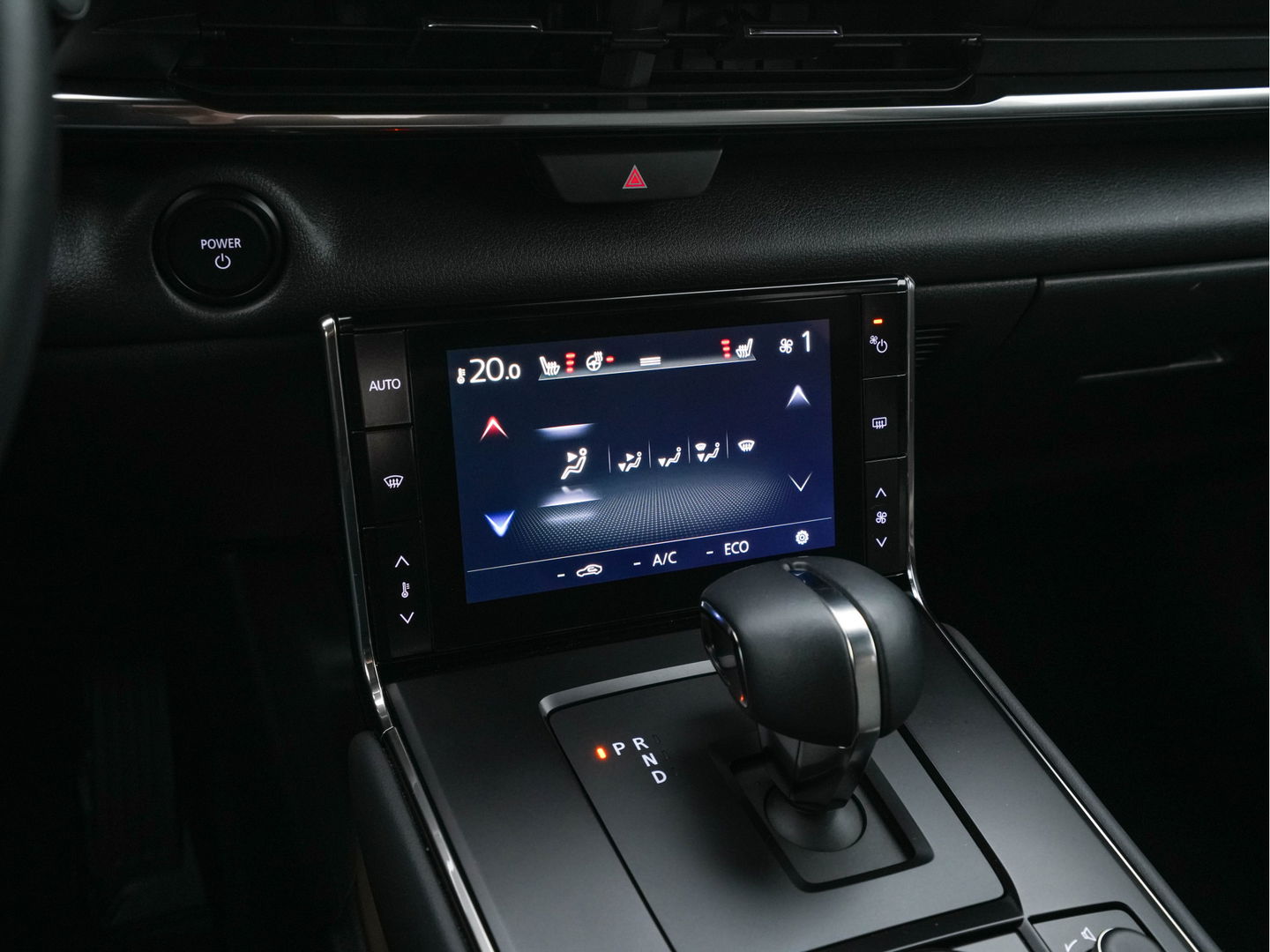 Mazda MX-30 e-SkyActiv EV 145 Advantage 36 kWh Aut. *HEAD-UP | ADAPTIVE-CRUISE | BLIND-SPOT | FULL-LED | HEATED-COMFORTSEATS | CAMERA | KEYLESS | DAB+ | NAVI-FULLMAP | ECC | PDC | 18''ALU*