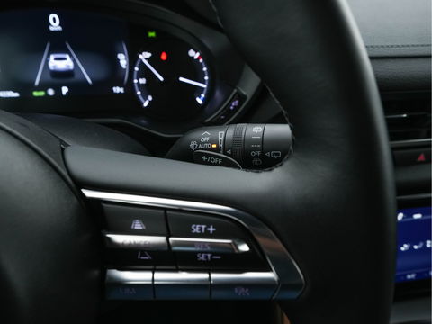 Mazda MX-30 e-SkyActiv EV 145 Advantage 36 kWh Aut. *HEAD-UP | ADAPTIVE-CRUISE | BLIND-SPOT | FULL-LED | HEATED-COMFORTSEATS | CAMERA | KEYLESS | DAB+ | NAVI-FULLMAP | ECC | PDC | 18''ALU*