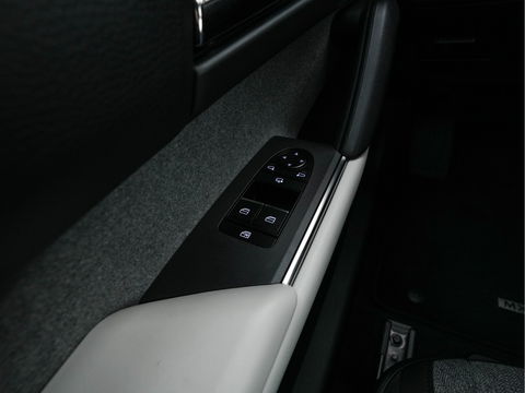 Mazda MX-30 e-SkyActiv EV 145 Advantage 36 kWh Aut. *HEAD-UP | ADAPTIVE-CRUISE | BLIND-SPOT | FULL-LED | HEATED-COMFORTSEATS | CAMERA | KEYLESS | DAB+ | NAVI-FULLMAP | ECC | PDC | 18''ALU*