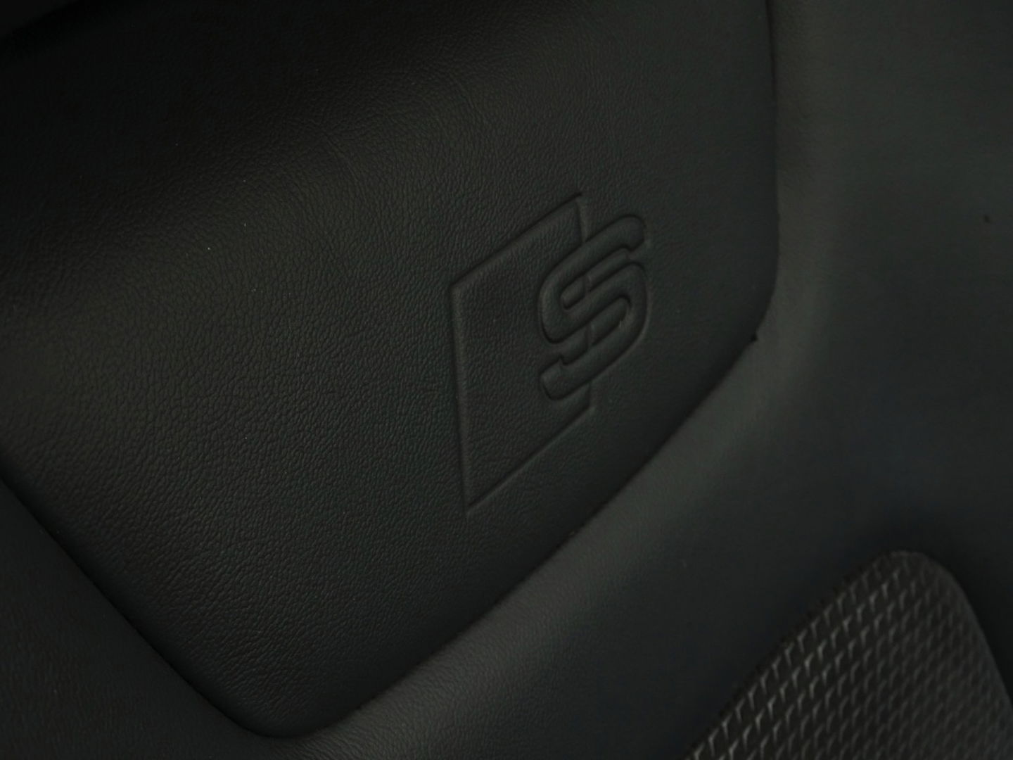 Audi A7 Sportback 55 TFSIe 367PK Quattro S-Edition / Matrix / 360°/ B&O