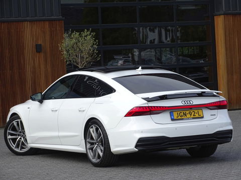 Audi A7 Sportback 55 TFSIe 367PK Quattro S-Edition / Matrix / 360°/ B&O