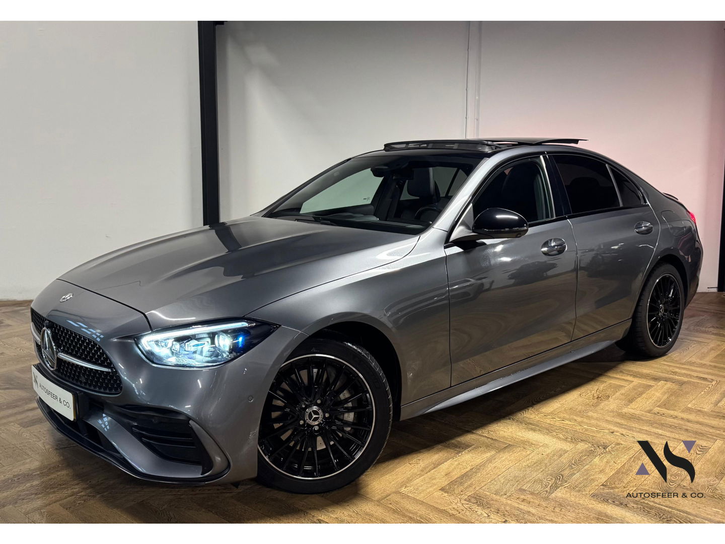 Mercedes-Benz C-Klasse 300 e AMG MEMORY HUD PANO VOL'